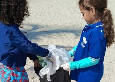 El dadsa y los niños llevaron a cabo recoleccion de basura y concietizacion del medio ambiente