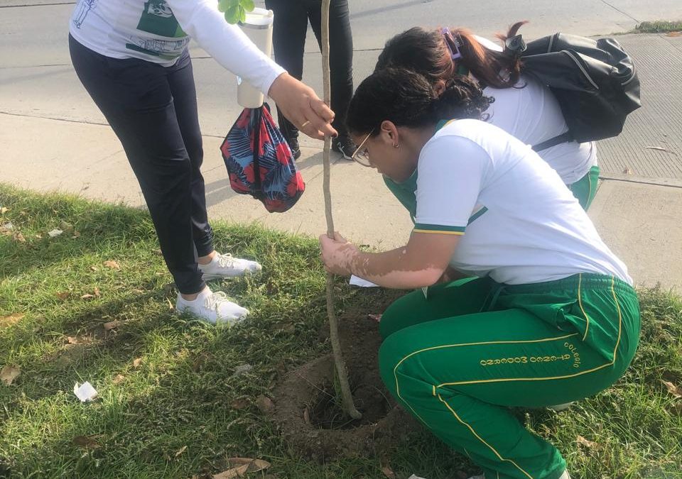 DADSA Sigue Apoyando a Las Instituciones Con Nuestro Servicio de Educación Ambiental